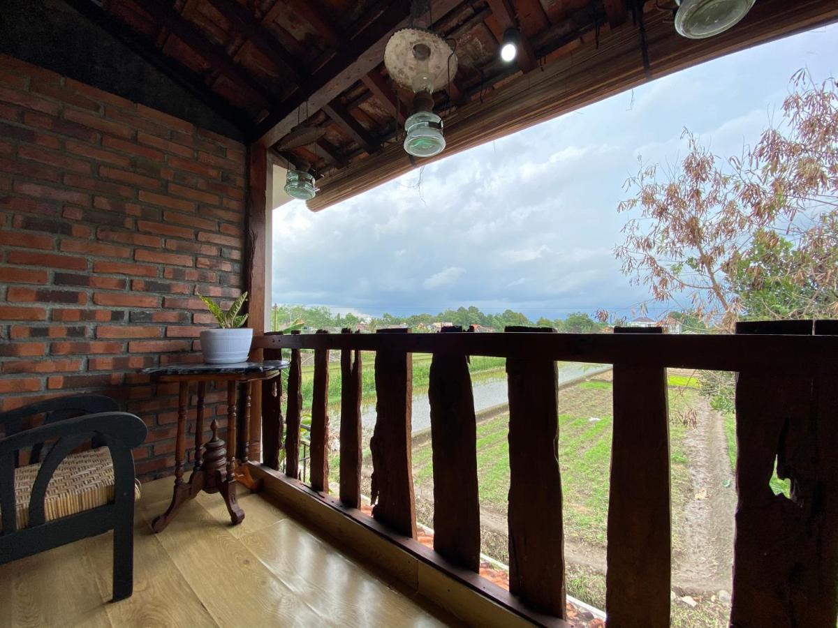 Rengganis Homestay Yogyakarta Exterior foto