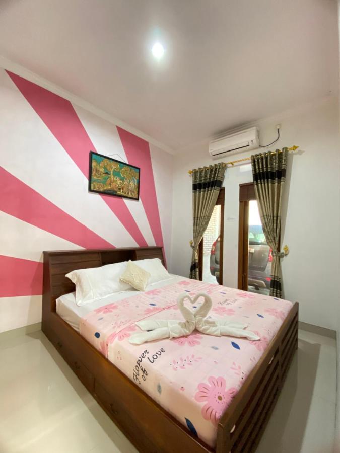 Rengganis Homestay Yogyakarta Exterior foto